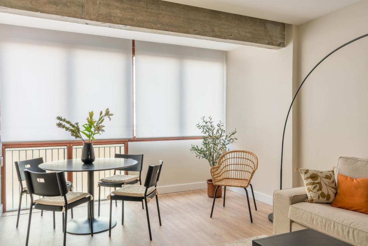 Beltran Apartment By People Rentals Bilbao Bagian luar foto
