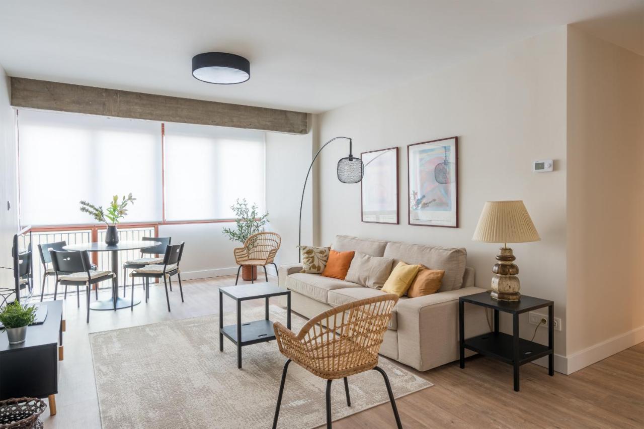 Beltran Apartment By People Rentals Bilbao Bagian luar foto