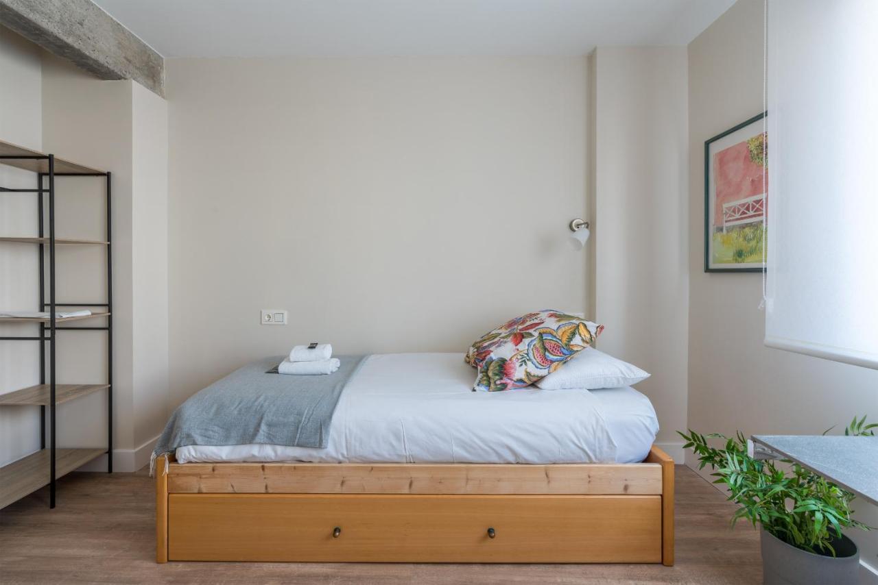Beltran Apartment By People Rentals Bilbao Bagian luar foto