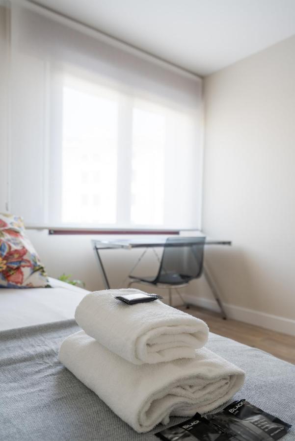 Beltran Apartment By People Rentals Bilbao Bagian luar foto